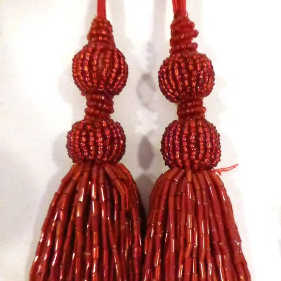 NEW 6” CHRISTMAS HOLIDAY RED BEADED SEED BEAD STAR TASSEL ORNAMENT LOT OF 4 - Picture 8 of 10